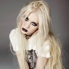 MedeirosElienay's profile picture. 