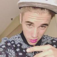 Follow Back #JB  (@iarithejustinb) 's Twitter Profile