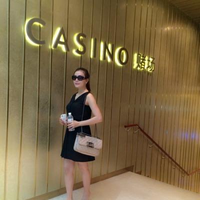 AmaraIntana's profile picture. 