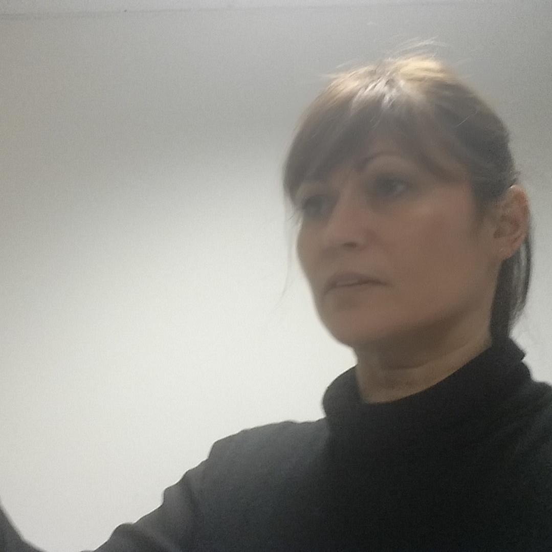 Career & Confidence Coach. CV Writing Services & Job Interview Coaching.
Job Interview Tips podcast https://t.co/NT5pTG7BrB
#cvwriting #careercoach #jobs #uk
