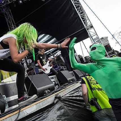 No matter which way you look, Jenna McDougall is still prettier than you | Tonight Alive Army | #TheOtherSide | #TheEdge