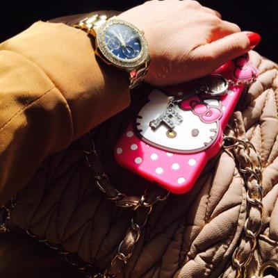 طالبه الهندسه اتصلات وتقنيه معلومات.
