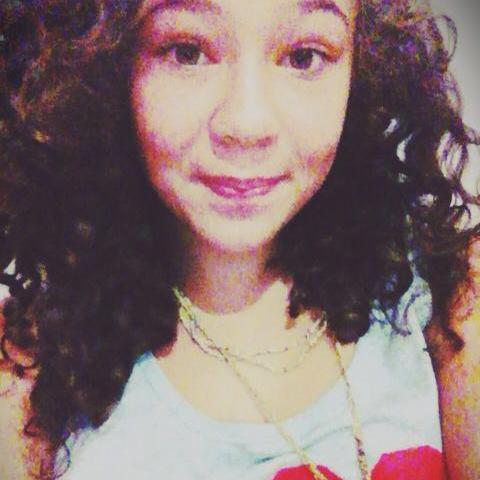 elu_belieber's profile picture. 