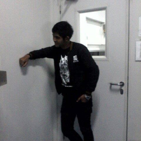 rezaOMG's profile picture. tetap optimis