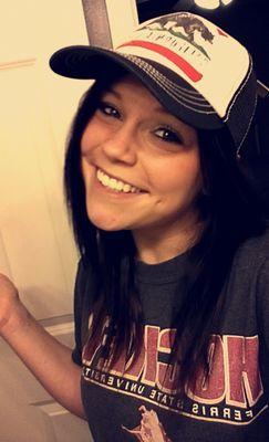 KelsiBriggs's profile picture. Friends.God.GoodTimes.Music.Laughing.Country