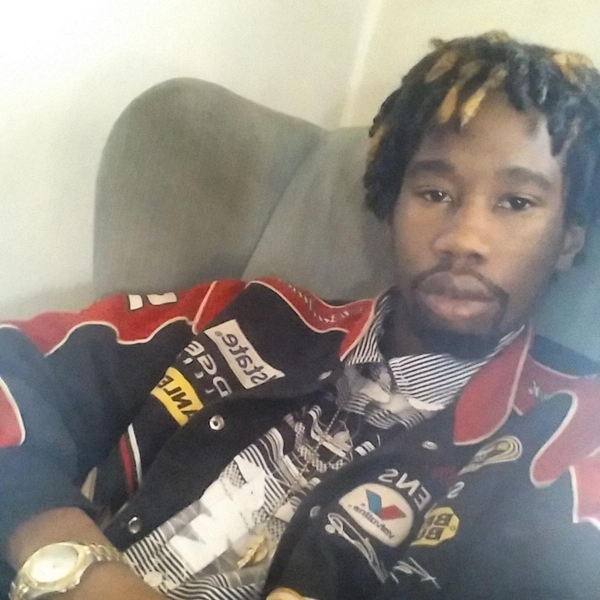 Lets be real i make money save it blow d rest and make it back easy, now wat u do?