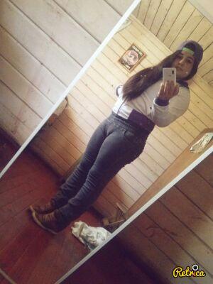 Holaa ☺ .Me llamo Yaritza Y Tengo 17 año Y Soi Enojonaa jaja .Y Esoo Po ..Agreguen Ha Wsp #56993854274