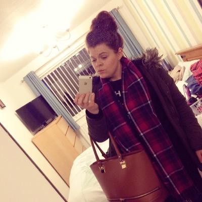 MollyJaneAinsl2's profile picture. 