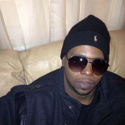 teniouss's profile picture. 