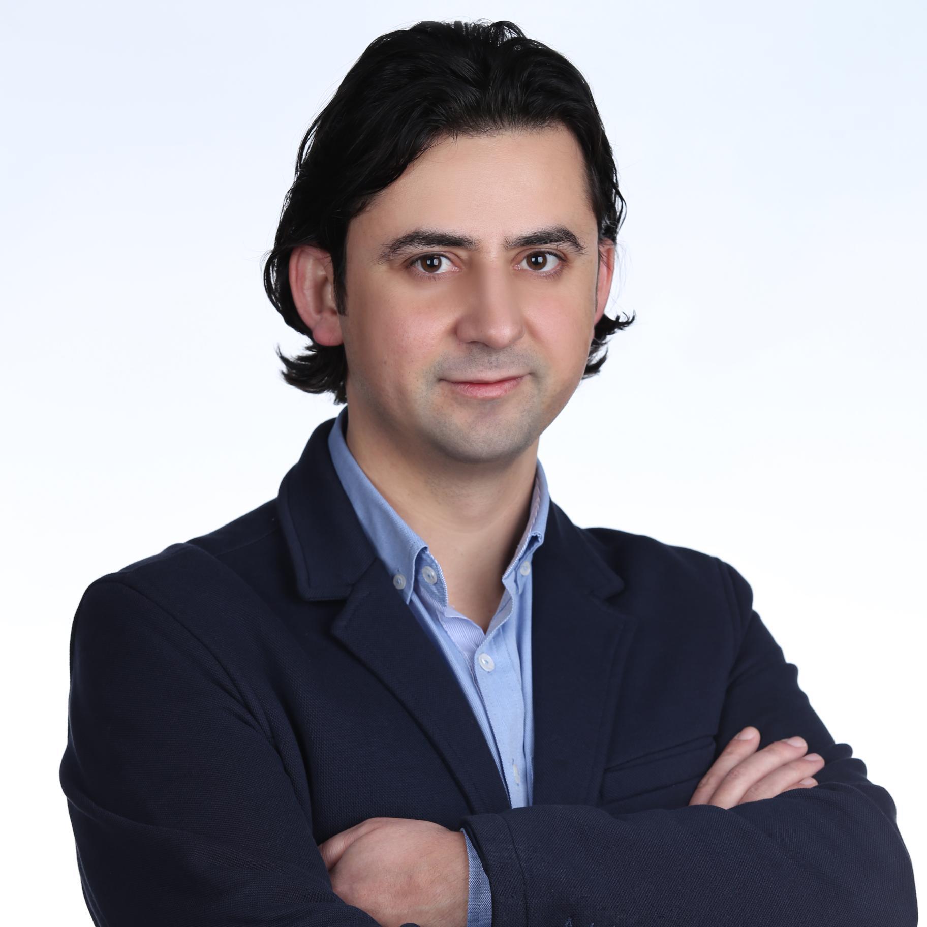 Girişimci | @lab2023, @bulutfon ve @hipcall'un kurucu ortağı | İngilizce tweetler için @onurozgurozkane