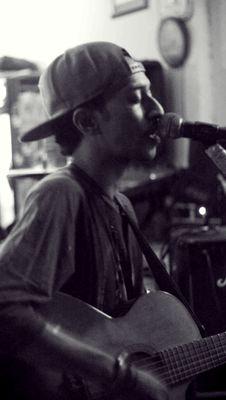 Sing and do something new with »  ~@RAGGANASTA .DUB.ROOTS~ | IG: yohmawesome | 75F8ABEF