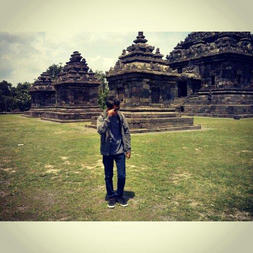 fauzanzacki's profile picture. Tetep Mesem