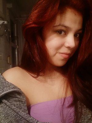 HAY ALGO EN TI QUE ME  RESULTA ADICTIVO, QUIZAS TU SONRISA,O TUS LABIOS, O TODO JUNTO. EN INSTAGRAM @dianatroche18 justin bieber my dream that I follow
