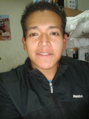 sacramento_raul's profile picture. matando ratones