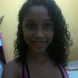 Bailarina e Dançarina...Futura: técnica em edificações e professora de E.fisica!!  Adoro #PATINS