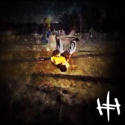 sup guys michael here also know as parkour king 25 on youtube please like my vids and plz subscribe follow me on Instagram if u want @parkour_k.i.n.g see y'all
