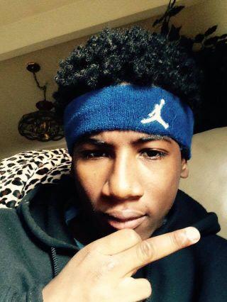 Follow Nikerra ( @Nikerra_Yoo