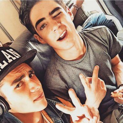 #CODERFOREVER MI DEBILIDAD DE LOS 5 CASTORES ES JOS  PD: SIGUEME Y TE SIGO