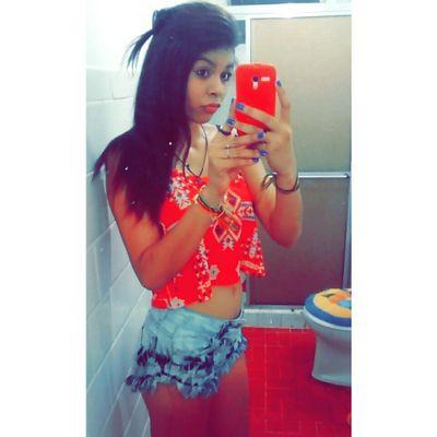 ✴ Nasceu na terra , cresceu no sol , colheu na lua ✴
