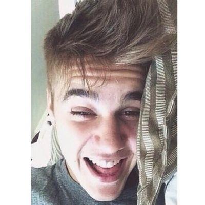 Itsbieberfly's profile picture. Justin Bieber (MNR 3/4) (Biel)