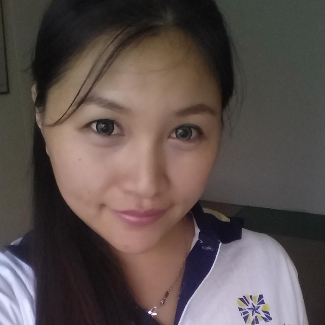 Lasallian.Blogger.Bibliophile.Swimming.Puzzles.Spending Time with Loved Ones