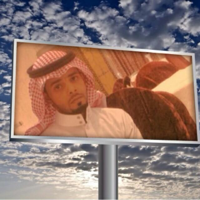 ‏‏‏‏‏‏‏‏ ‏،

أبشركــ خنتكــ البارح مــــع طيفك
جانـي وأنا كنت محتاجكـ .. وضميتـه 

،