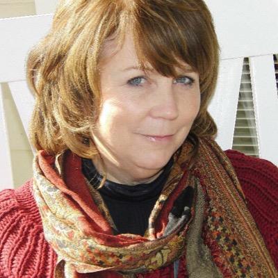 UND grad, mom of many, theology nerd. Director of Parish Faith Formation in the Diocese of Orange