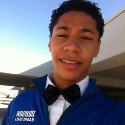 KendrickW3's profile picture. God blessed me with the life!!