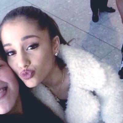 free follow, when u see this please follow @itsteamgrande