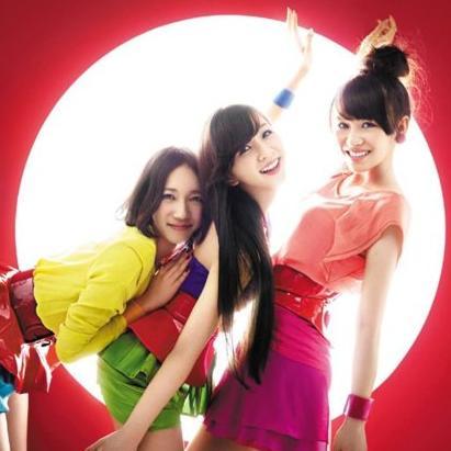 Perfume（パフューム）の最新情報をツイートしています。応援RTお願いします。Perfumeを世に広めていきましょう。