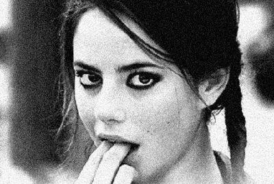 55kg-1,70m- Suicide girl -Cicatrices
