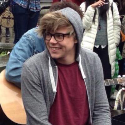 follow @lostboystan