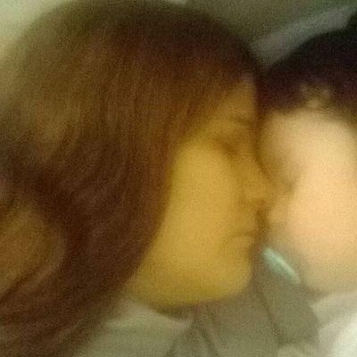Soy como soy, sin caretas, con defectos y virtudes, pero sobre todo soy FELIZ, quizas no tengo todo lo que quiero pero...AMO TODO LO QUE TENGO!