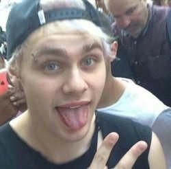 sexwink's profile picture. mate i've never heard of a bio..