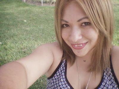 la sencillez por delante...soy una chica super alegre, social, extrovertida, sencilla,proactiva.