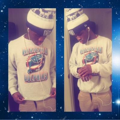 Sound Clouds - @ RillLouie #follow
IG. - @ 2Lounie #follow
Youtube - @Louie Boyz #subscribe