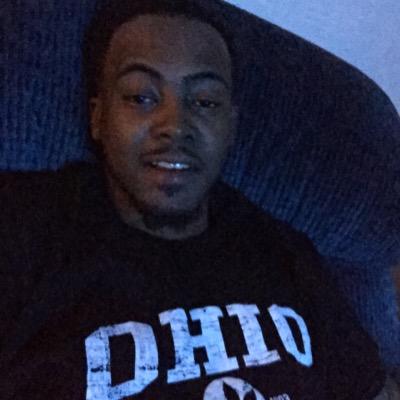 CGbekoolinit's profile picture. Follow me an see #DREAMCHASER #AGGIEPRIDE #teamTARHEELS #teamREDSKINS #Buckeyes