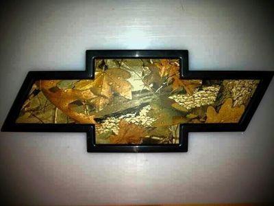 country boy loves racing and fishing and sports