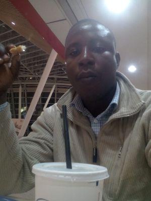 koffigok's profile picture. A technologist, power solution engineer & car dealer.