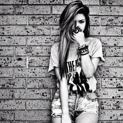 EyraChery's profile picture. ID WC 1 : eyracherys98 
ID WC 2 : kelatanmari