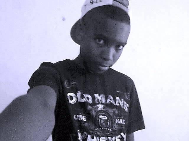 MUSICIAN| SONG WRITER| STUDENT| OWNER AT FLAT BEATZ.MW   #(+265) 881721467WhatsApp...2722DC35 BBM