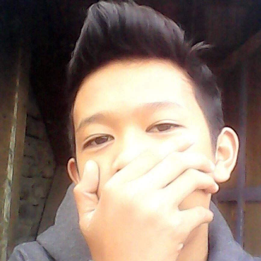 DijkMirhaman's profile picture. pengen tettettetett :)