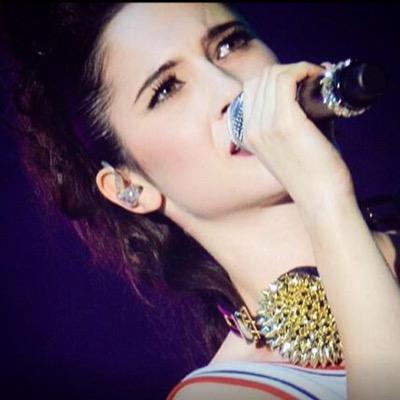 official funclub di Lodovica Comello (Francesca) in #violetta❤ mi ha insegnato che todo es posible #UNIVERSO e #MARIPOSA i suoi dischiorgoglio❤️✋