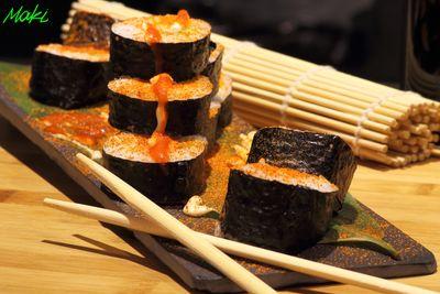 Sushi bar,take away & delivery 
C.so Re Umberto 15
10126 Torino 
011/5690824