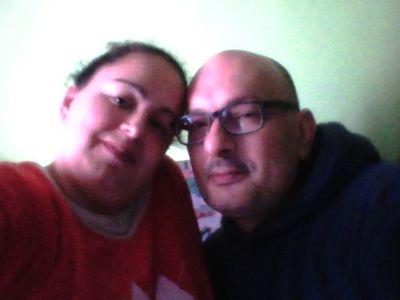 Feliz    feliz  feliz  no hay otra palabra en mi vocabulario Os kiero mis amores