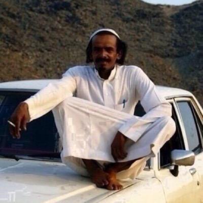 أن لم تعجبك شخصيتي مشكلتك لمن يجهل شخصيتي أنا أعرف شخصيتك .. بعض الأحيان دكتور نفسي وبعض الأحيان أعالج نفسي