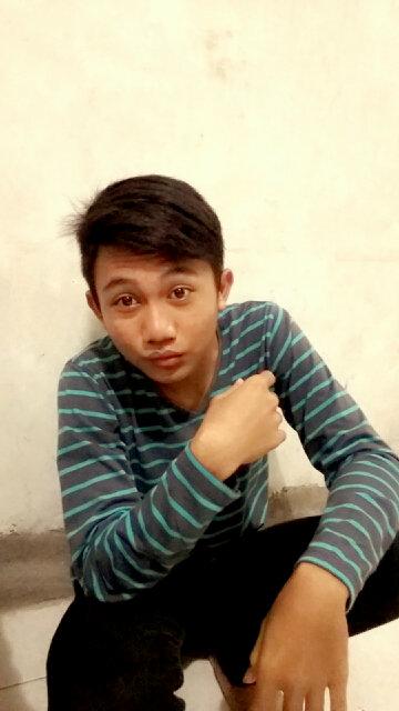 (҂`_´) ,︻╦̵̵̿╤─ ҉ ~ • ~ • \ \ Emang Iyha _ Emang BegiTu