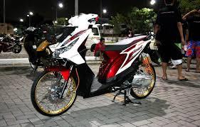 Aquarius | Pendiam | Ganteng ,Ga | Pas'an ea | smart,dikit :v | Jelek Fisik.a Baik Hati.a | Lgi Jomblo #Promosi | Dah..Gitu ajja :/
