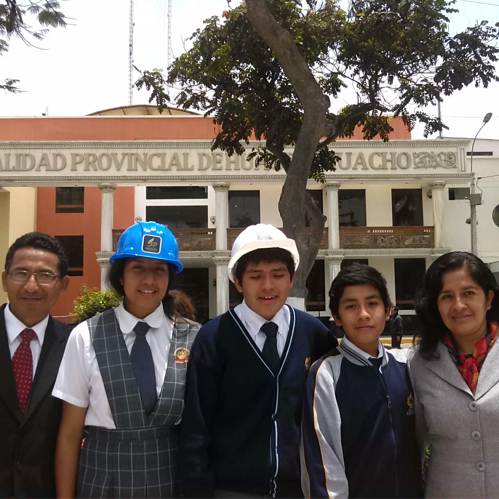 Conferenciante, Promotor de la Salud Integral, Esposo y Padre de familia.