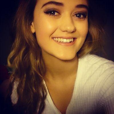 catrynka's profile picture. 